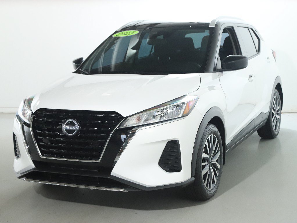 Certified 2023 Nissan Kicks SV FWD image 6