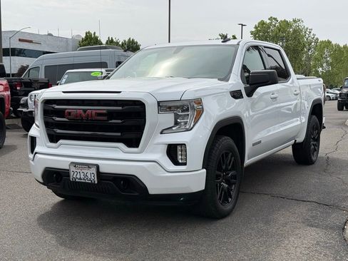Used 2021 GMC Sierra 1500 Elevation w/ X31 Off-Road Package AWD/4WD image 9