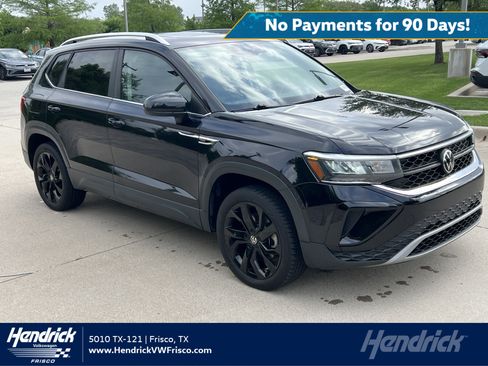 Certified 2023 Volkswagen Taos SE w/ Panoramic Sunroof Package FWD image 1