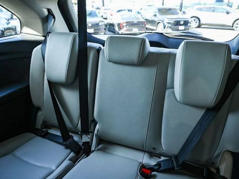 Used 2025 Honda Odyssey EX-L image 24