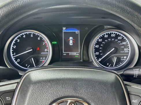 Used 2022 Toyota Camry LE w/ Convenience Package FWD image 26