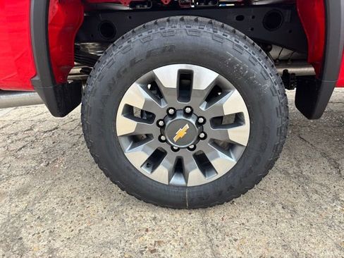 New 2026 Chevrolet Silverado 2500 Custom w/ Custom Value Package image 9
