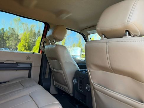 Used 2012 Ford F250 Lariat w/ Lariat Interior Pkg AWD/4WD image 16