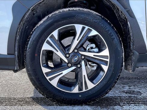 Certified 2025 Subaru Crosstrek 2.0i Premium image 10