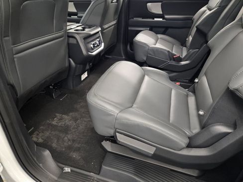 New 2026 Ford Expedition Max Active RWD image 29