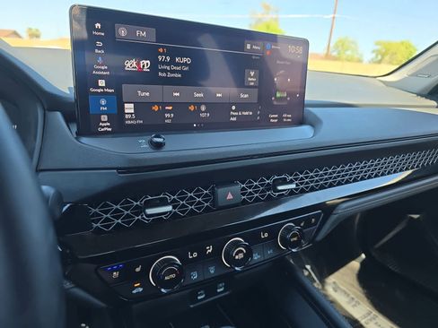 Used 2023 Honda Accord Touring image 19