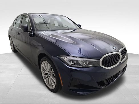 Used 2024 BMW 330i xDrive Sedan w/ Premium Package AWD/4WD image 2