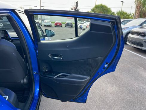 Used 2021 Toyota C-HR XLE FWD image 45