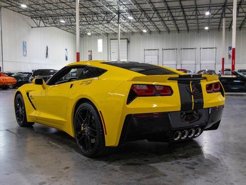 Used 2015 Chevrolet Corvette Stingray Coupe w/ 3LT Preferred Equipment Group RWD image 4