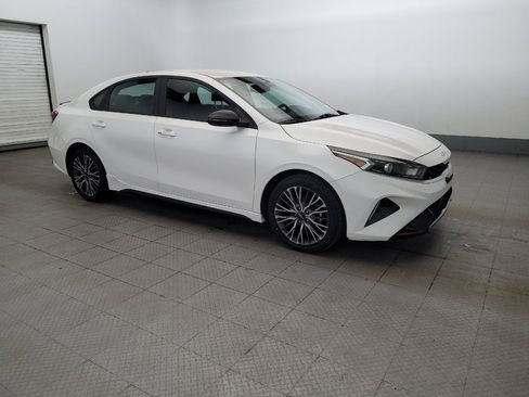 Used 2022 Kia Forte GT-Line w/ GT-Line Technology Package FWD image 11