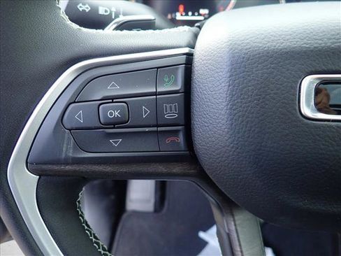 New 2026 Jeep Grand Cherokee Limited Reserve image 17