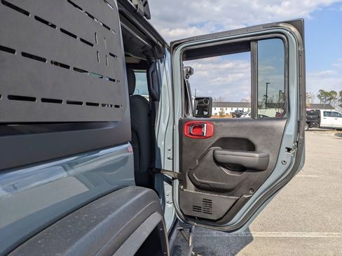 Used 2025 Jeep Wrangler Willys image 55