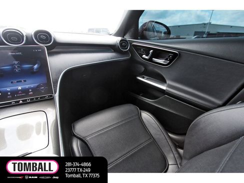 Used 2022 Mercedes-Benz C 300 Sedan image 11