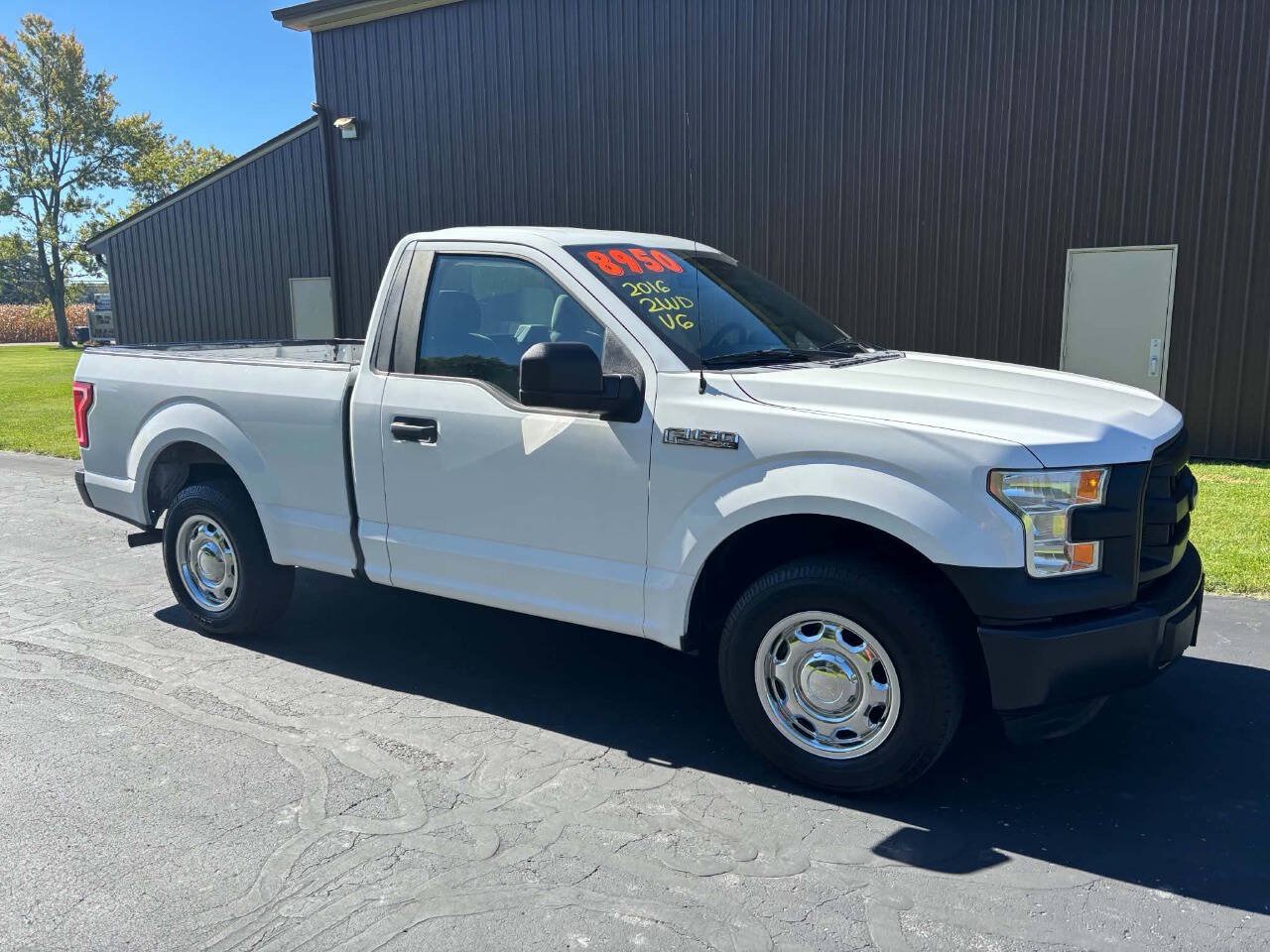 Used 2016 Ford F150 XL w/ Equipment Group 101A Mid RWD image 2