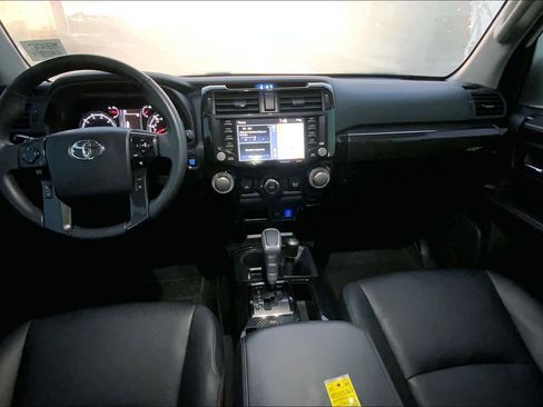 Used 2021 Toyota 4Runner TRD Off-Road Premium w/ Moonroof Package image 15