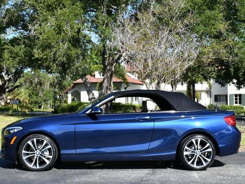 Used 2017 BMW 230i xDrive Convertible AWD/4WD image 33