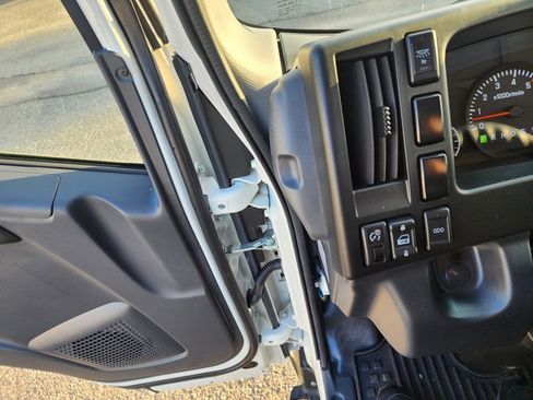 New 2025 Isuzu NPR image 15