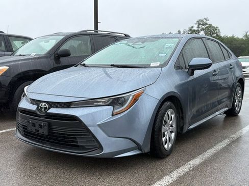 Certified 2023 Toyota Corolla LE image 13