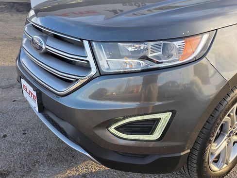 Used 2018 Ford Edge Titanium w/ Technology Package image 38