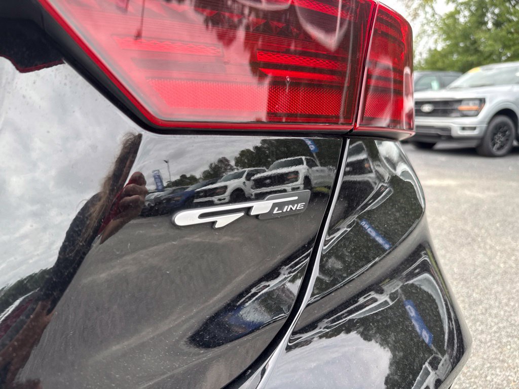 Used 2023 Kia Forte GT-Line w/ GT-Line Technology Package FWD image 39