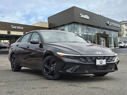 New 2026 Hyundai Elantra SEL Sport Premium