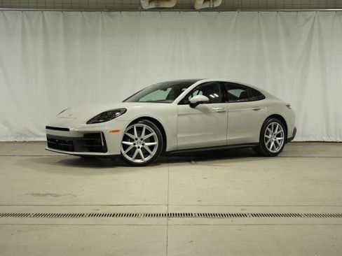New 2026 Porsche Panamera 4 AWD/4WD image 1