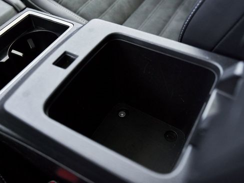 Used 2024 Mitsubishi Outlander SE image 41