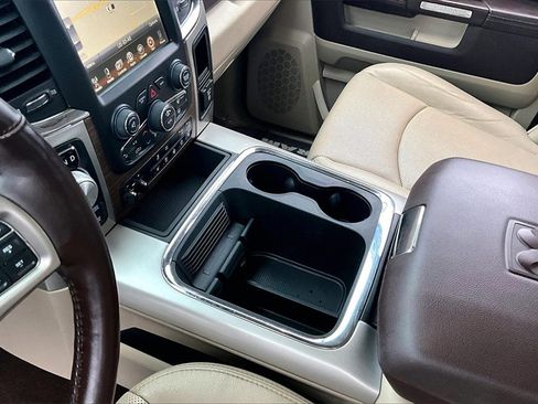 Used 2017 RAM 1500 Laramie w/ Convenience Group image 15