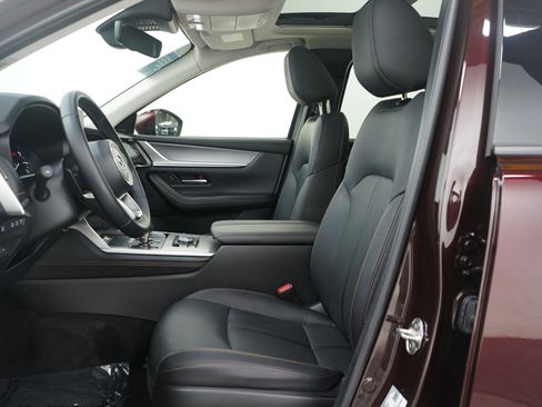 Used 2024 MAZDA CX-90 3.3 Turbo w/ Premium Package image 26