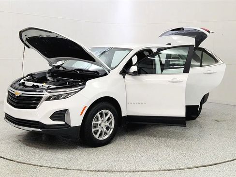 Used 2024 Chevrolet Equinox LT AWD/4WD image 10