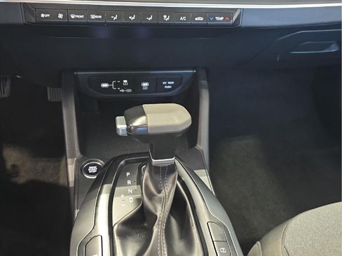 Used 2025 Kia K4 FWD image 17