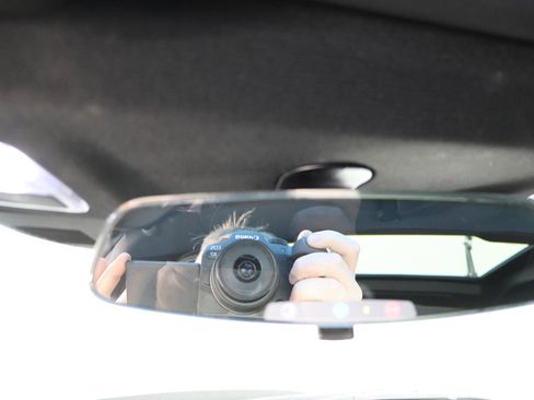 Used 2015 Chevrolet Corvette Stingray Coupe image 40