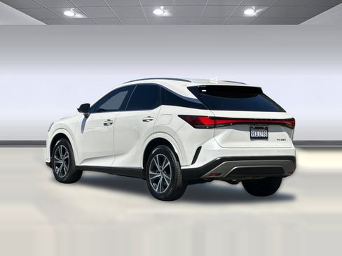 Used 2024 Lexus RX 350 Premium w/ Accessory Package (Z1) FWD image 3