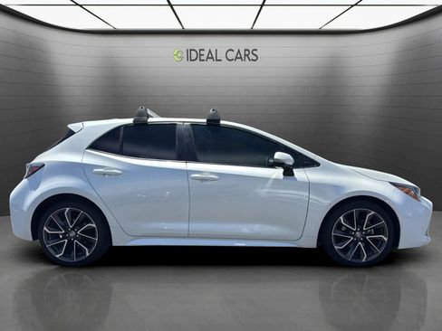 Used 2019 Toyota Corolla XSE w/ Carpet Mat Package FWD image 4