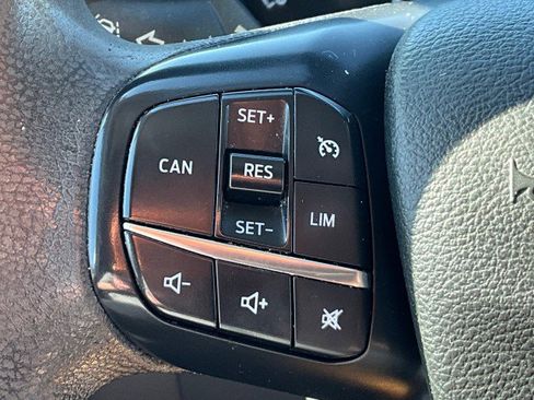 Used 2020 Ford Transit 250 Medium Roof image 9