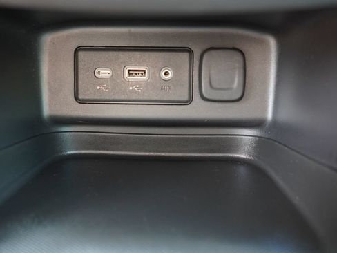 Certified 2023 Chevrolet Equinox LT AWD/4WD image 28