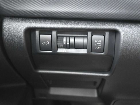 Used 2025 Subaru Forester Touring image 13