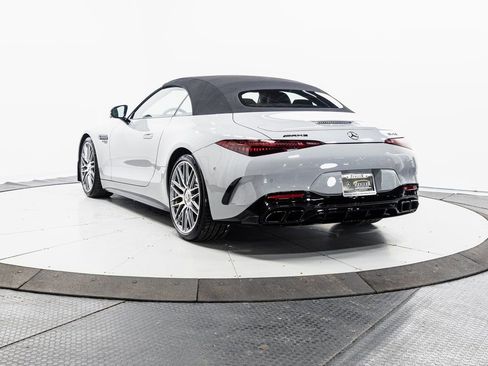 Used 2022 Mercedes-Benz SL 63 AMG 4MATIC image 31