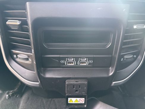 Used 2022 RAM 1500 Big Horn image 20