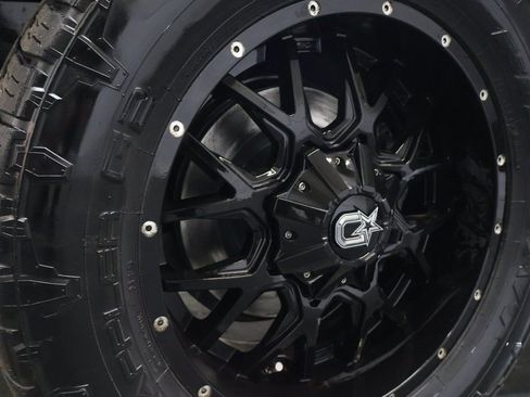 Used 2016 Toyota Tundra SR5 image 26