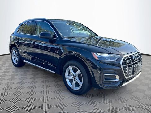 Used 2022 Audi Q5 2.0T Premium image 2