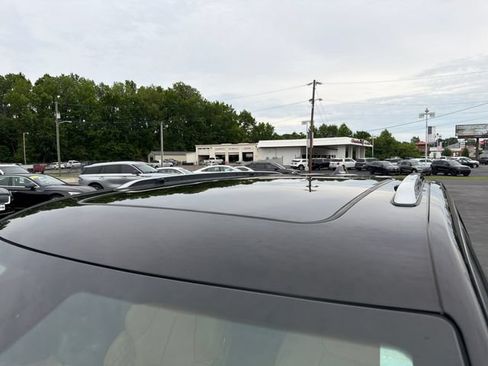 Used 2022 Jeep Grand Cherokee Summit AWD/4WD image 14