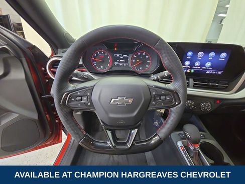 Used 2024 Chevrolet Trax RS w/ Driver Confidence Package FWD image 14