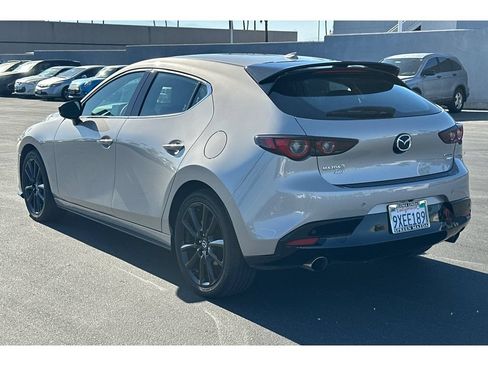 Certified 2025 MAZDA MAZDA3 Hatchback w/Premium Plus Pkg AWD/4WD image 4