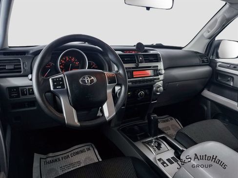 Used 2010 Toyota 4Runner SR5 RWD image 27