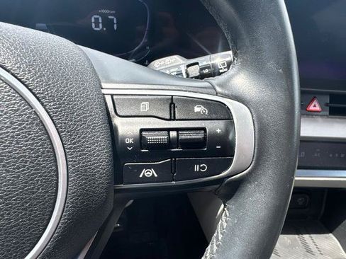 Used 2023 Kia Sportage EX FWD image 19