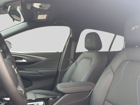 New 2026 Buick Envista Sport Touring w/ Convenience I Package FWD image 17
