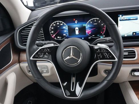 Used 2025 Mercedes-Benz GLE 350 4MATIC image 41