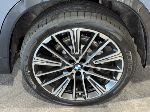 New 2026 BMW X1 xDrive28i w/ Convenience Package AWD/4WD image 12