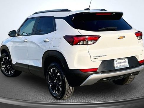 Used 2023 Chevrolet TrailBlazer LT w/ Convenience Package image 4